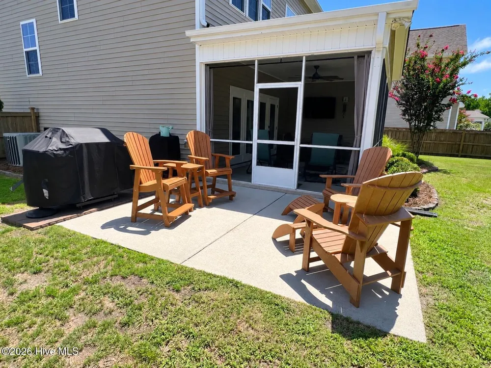 30 Silo Court Hampstead, NC 28443