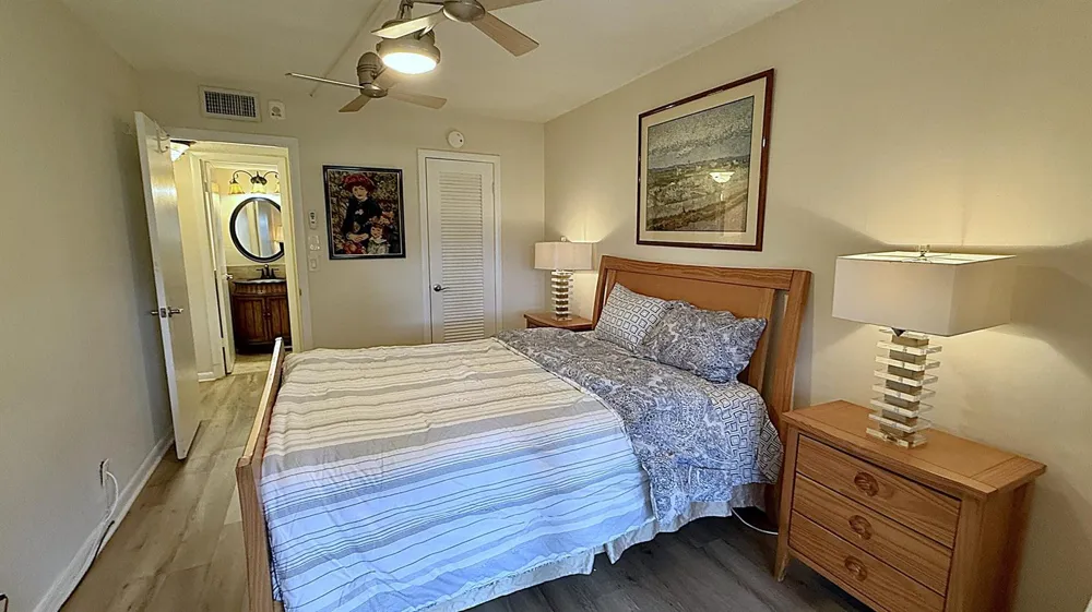171 GRANTHAM E Deerfield Beach, FL 33442