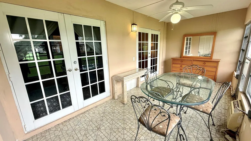 171 GRANTHAM E Deerfield Beach, FL 33442