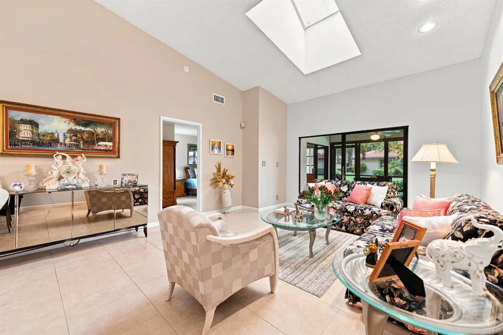 6356 Kings Gate Circle Delray Beach, FL 33484