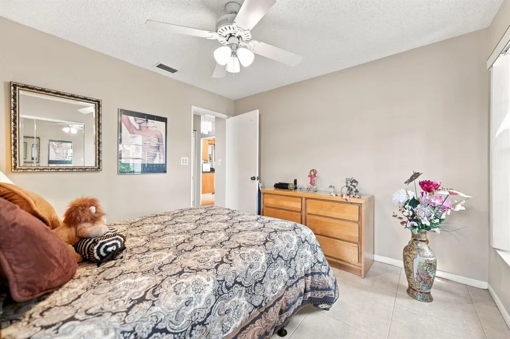 6356 Kings Gate Circle Delray Beach, FL 33484
