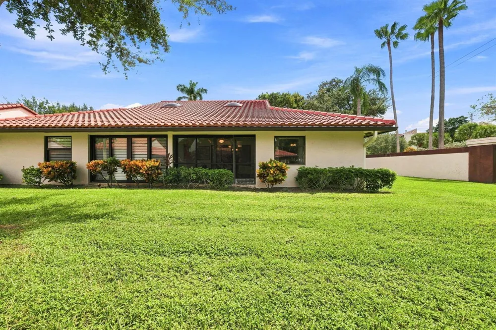 6356 Kings Gate Circle Delray Beach, FL 33484