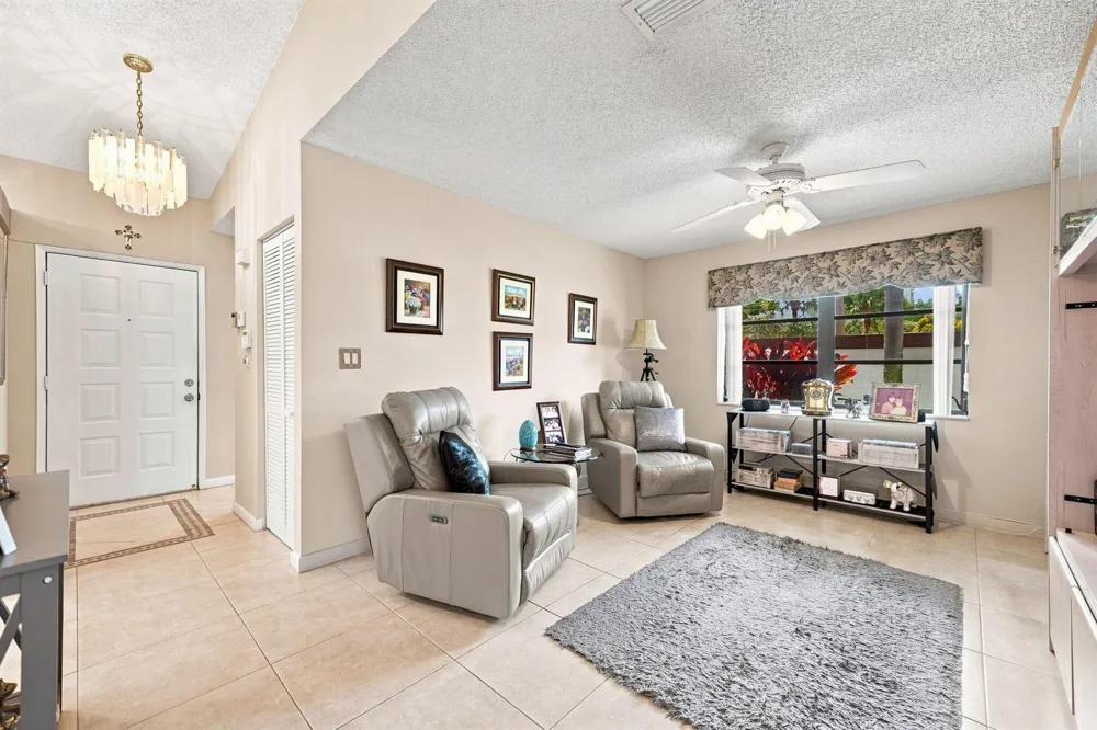 6356 Kings Gate Circle Delray Beach, FL 33484