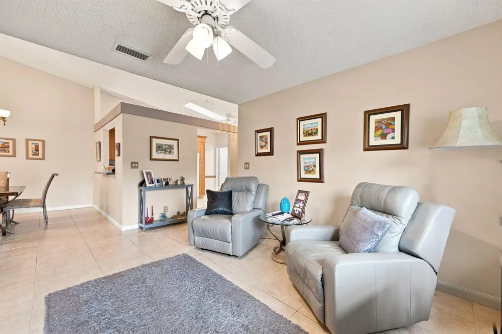 6356 Kings Gate Circle Delray Beach, FL 33484