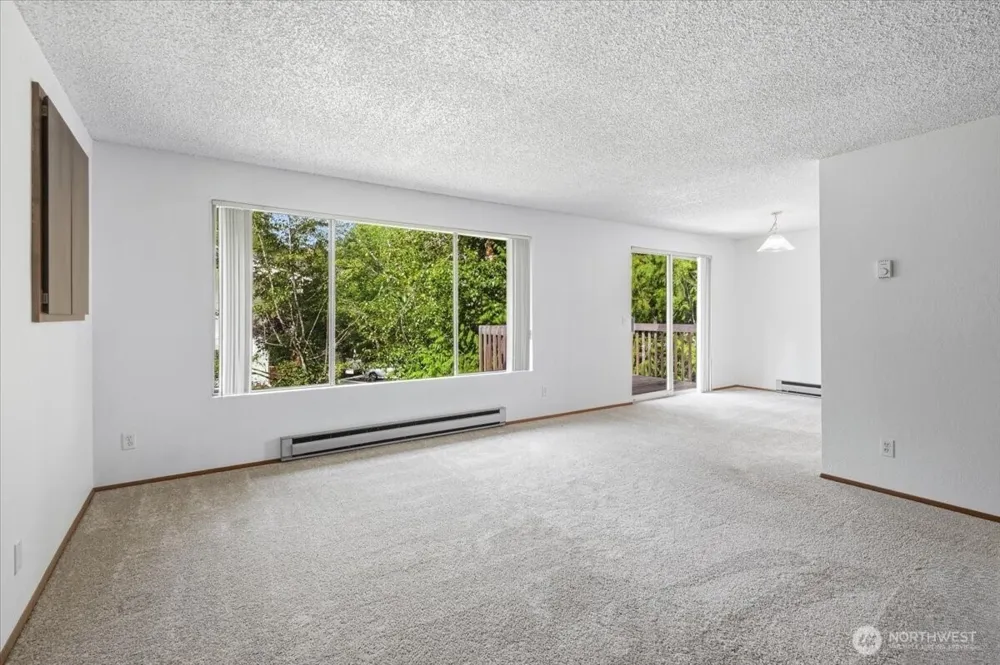 19433 28th Avenue NE #C Lake Forest Park, WA 98155