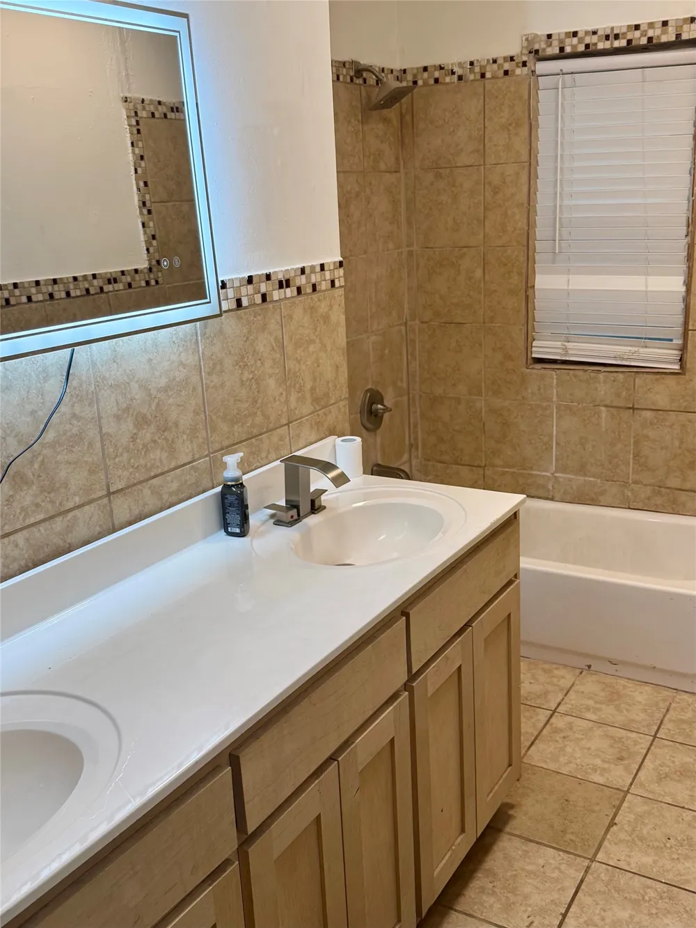 6016 Owasso Avenue Tulsa, OK 74126