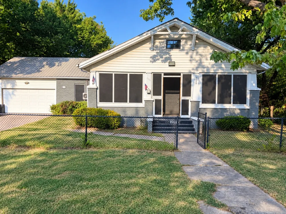 6016 Owasso Avenue Tulsa, OK 74126