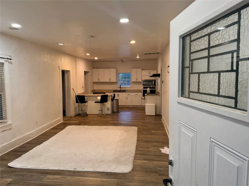 6016 Owasso Avenue Tulsa, OK 74126