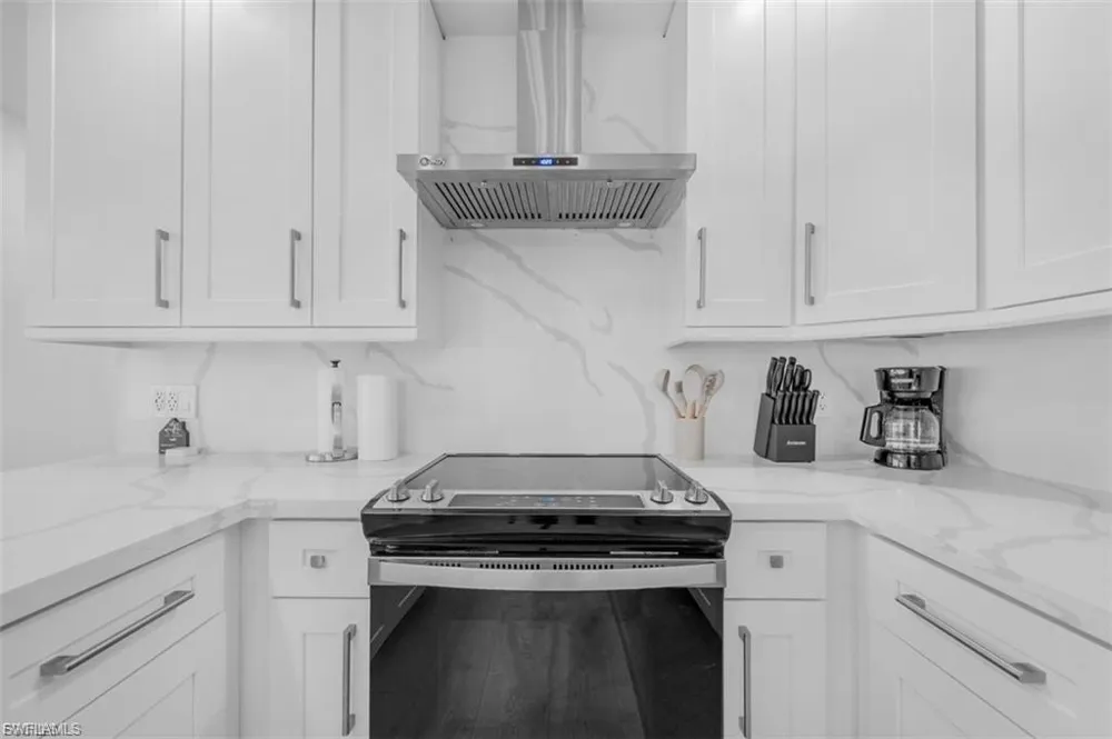 4625 Forest Glen Drive North Fort Myers, FL 33903