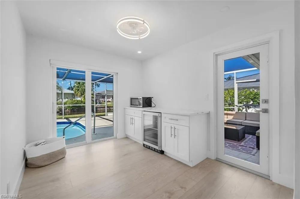 4625 Forest Glen Drive North Fort Myers, FL 33903