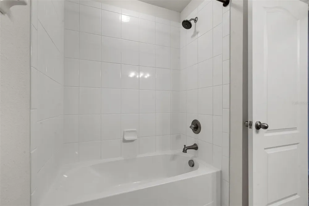 5179 BAY ISLE CIRCLE Clearwater, FL 33760