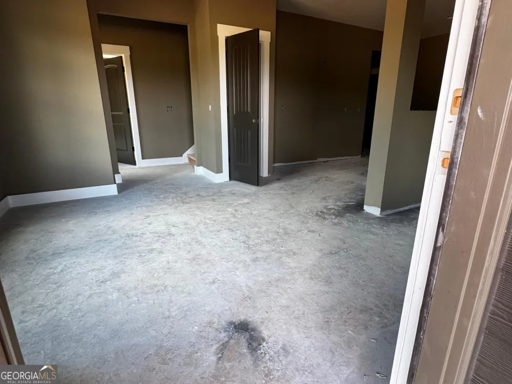 1220 H N Ayers Road Hartwell, GA 30643