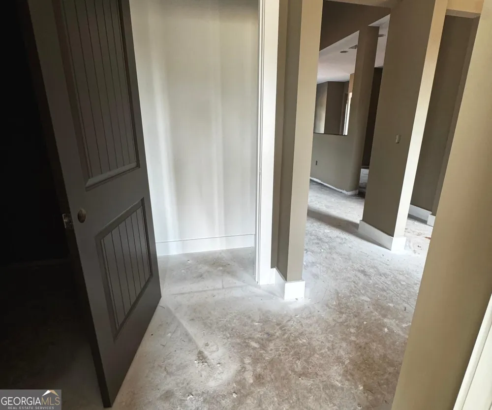 1220 H N Ayers Road Hartwell, GA 30643