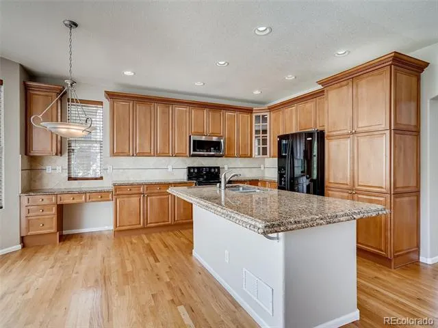 22702 E Fremont Place Aurora, CO 80016