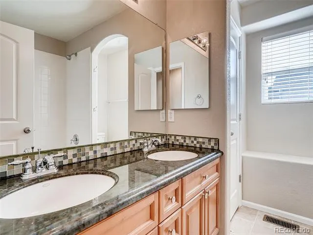 22702 E Fremont Place Aurora, CO 80016