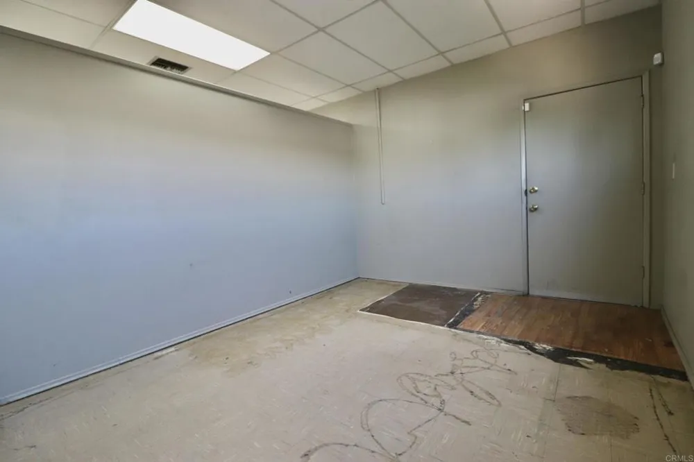 3025 Lemon Grove Avenue Lemon Grove, CA 91945