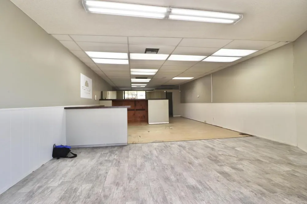3025 Lemon Grove Avenue Lemon Grove, CA 91945