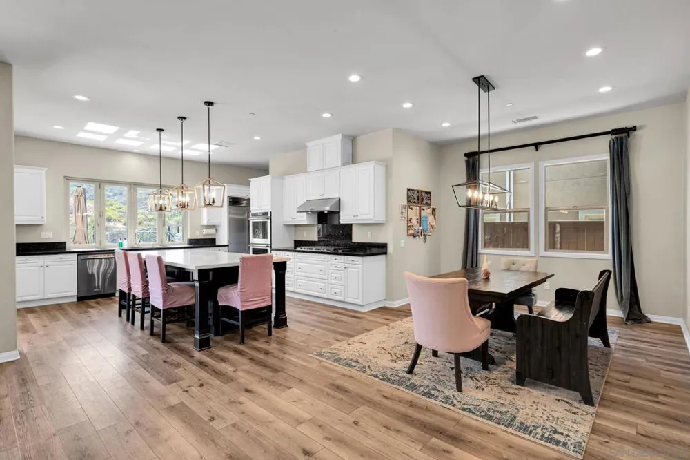 15932 Taburno Way San Diego, CA 92127