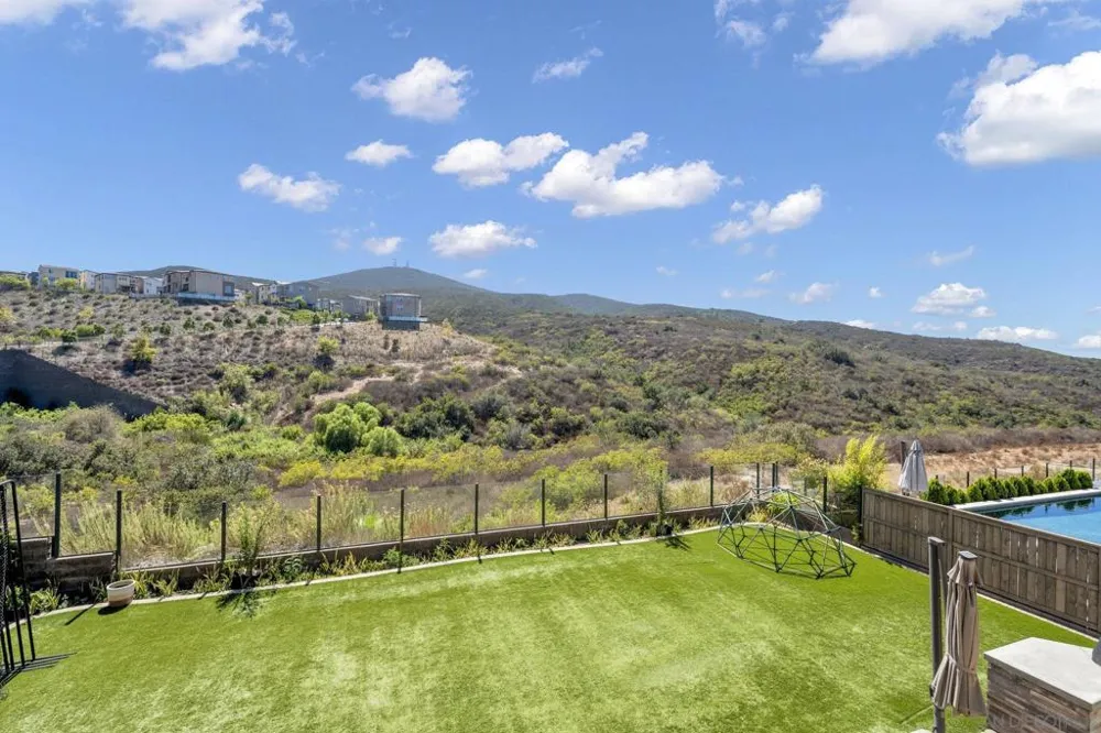 15932 Taburno Way San Diego, CA 92127