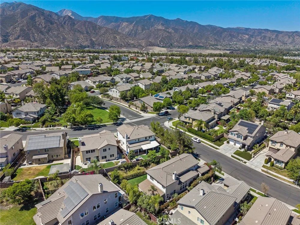 25004 Catkin Street Corona, CA 92883