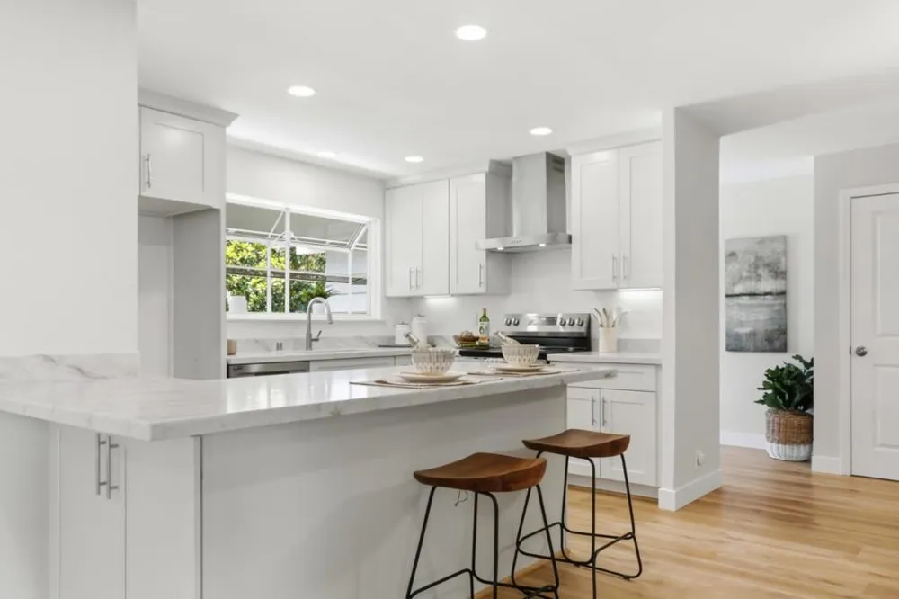 19681 Drake Drive Cupertino, CA 95014