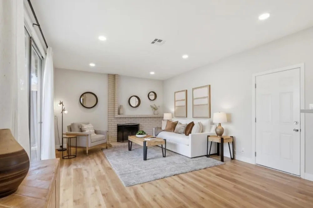 19681 Drake Drive Cupertino, CA 95014
