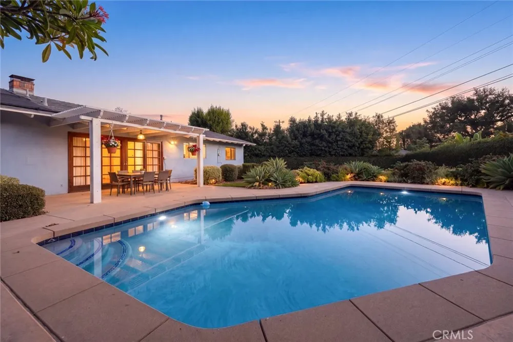 405 HILL STREET Monrovia, CA 91016