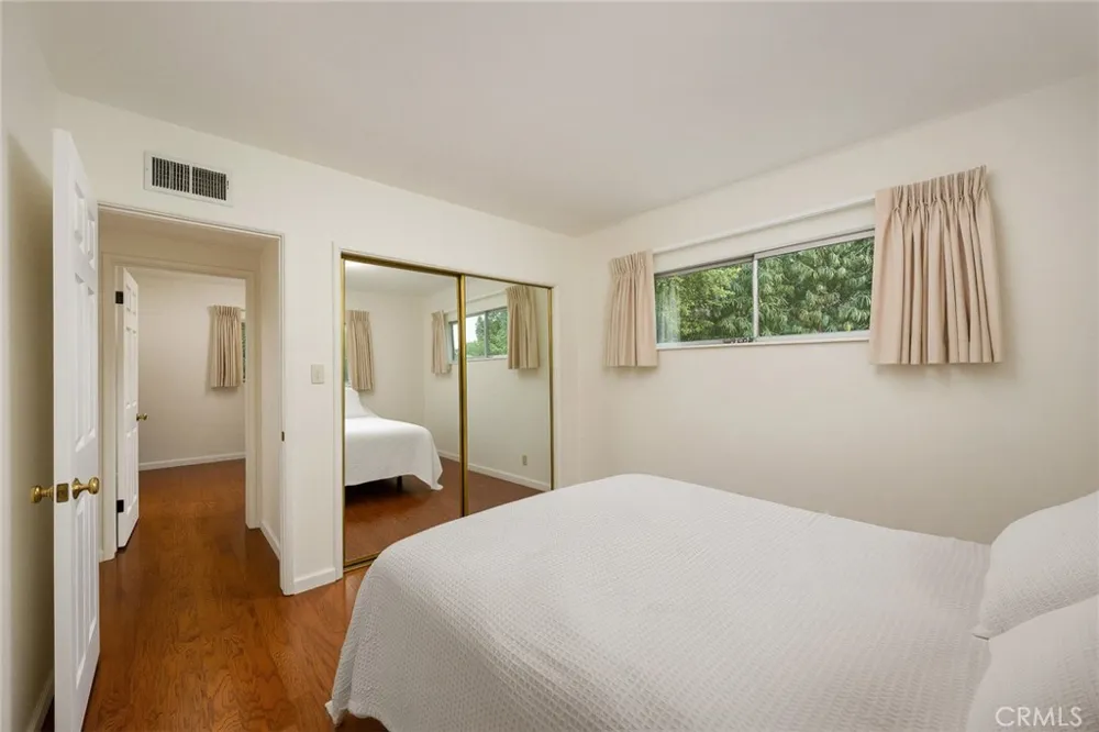 405 HILL STREET Monrovia, CA 91016