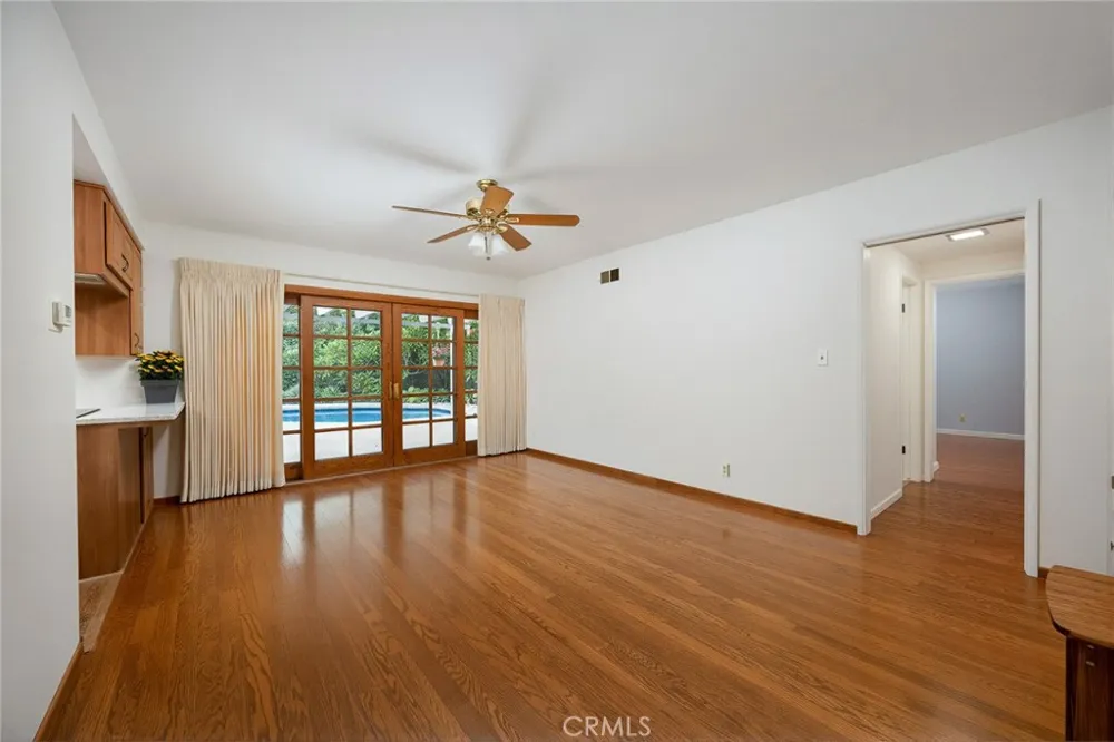 405 HILL STREET Monrovia, CA 91016