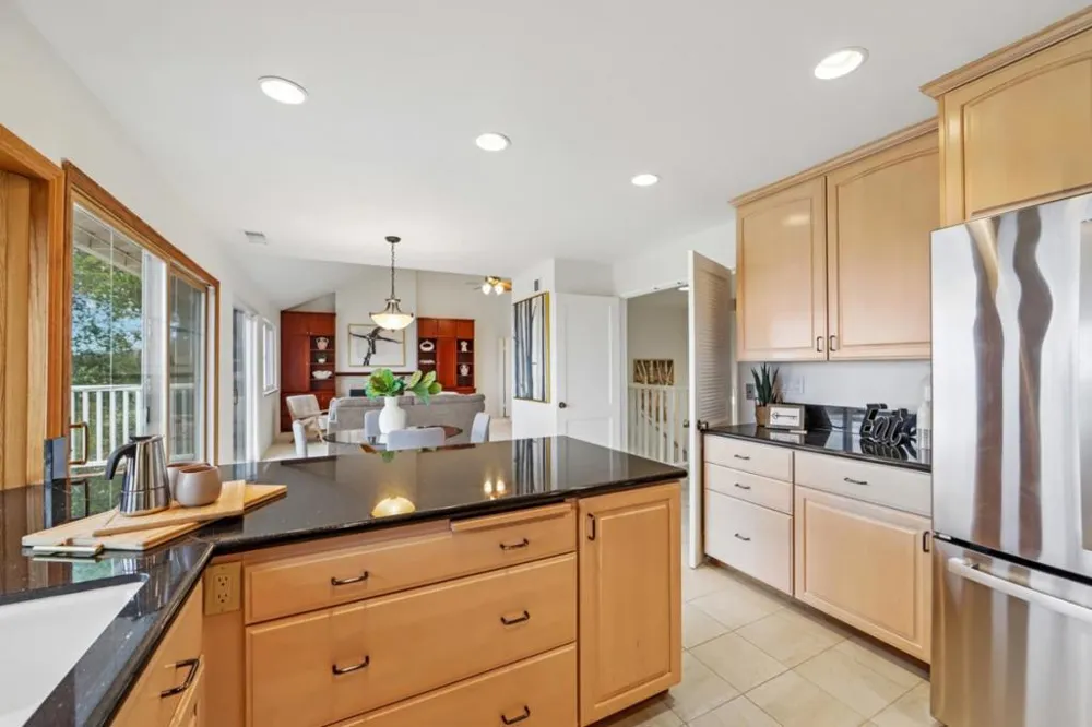2808 Wakefield Drive Belmont, CA 94002