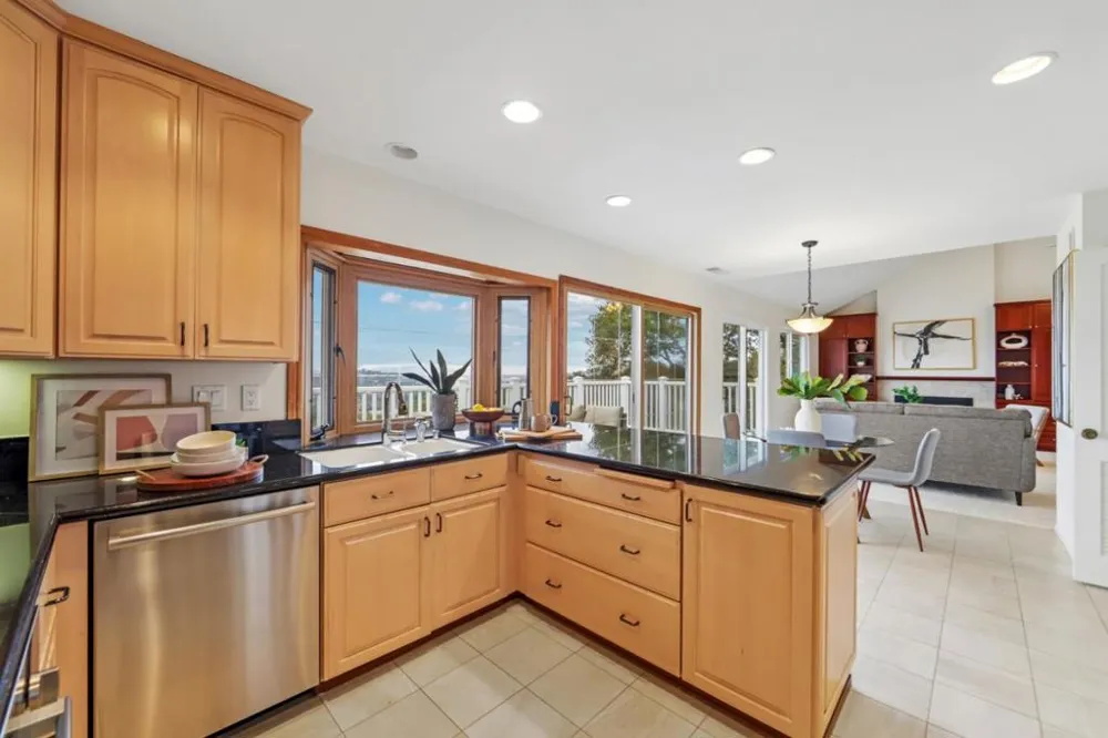 2808 Wakefield Drive Belmont, CA 94002