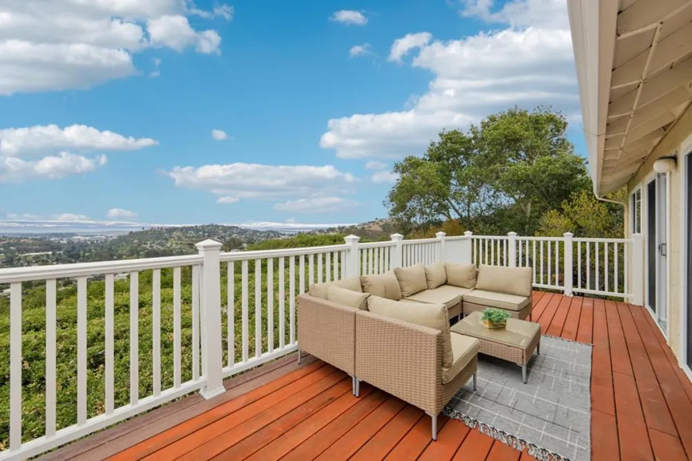 2808 Wakefield Drive Belmont, CA 94002