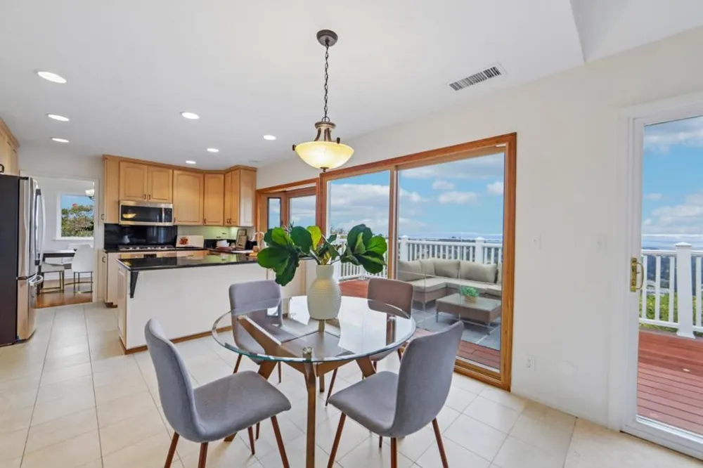 2808 Wakefield Drive Belmont, CA 94002