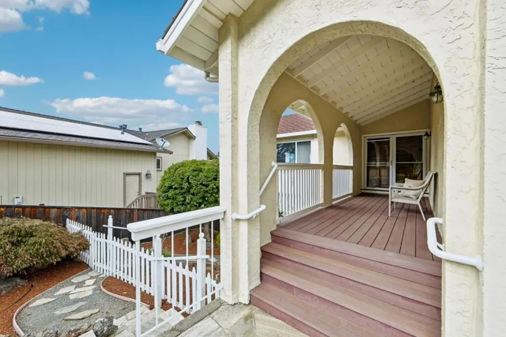 2808 Wakefield Drive Belmont, CA 94002