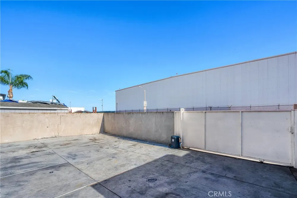 3938 W 119th Place Hawthorne, CA 90250