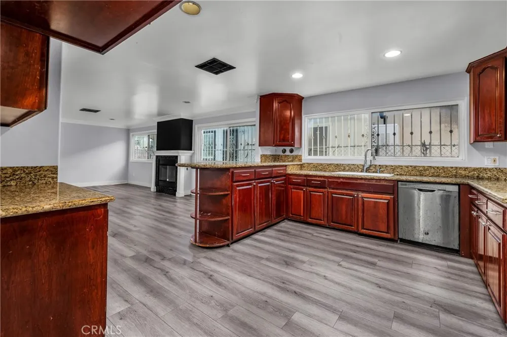 3938 W 119th Place Hawthorne, CA 90250
