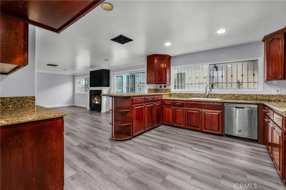3938 W 119th Place Hawthorne, CA 90250