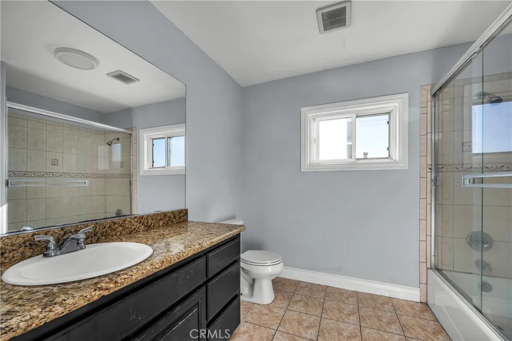 3938 W 119th Place Hawthorne, CA 90250