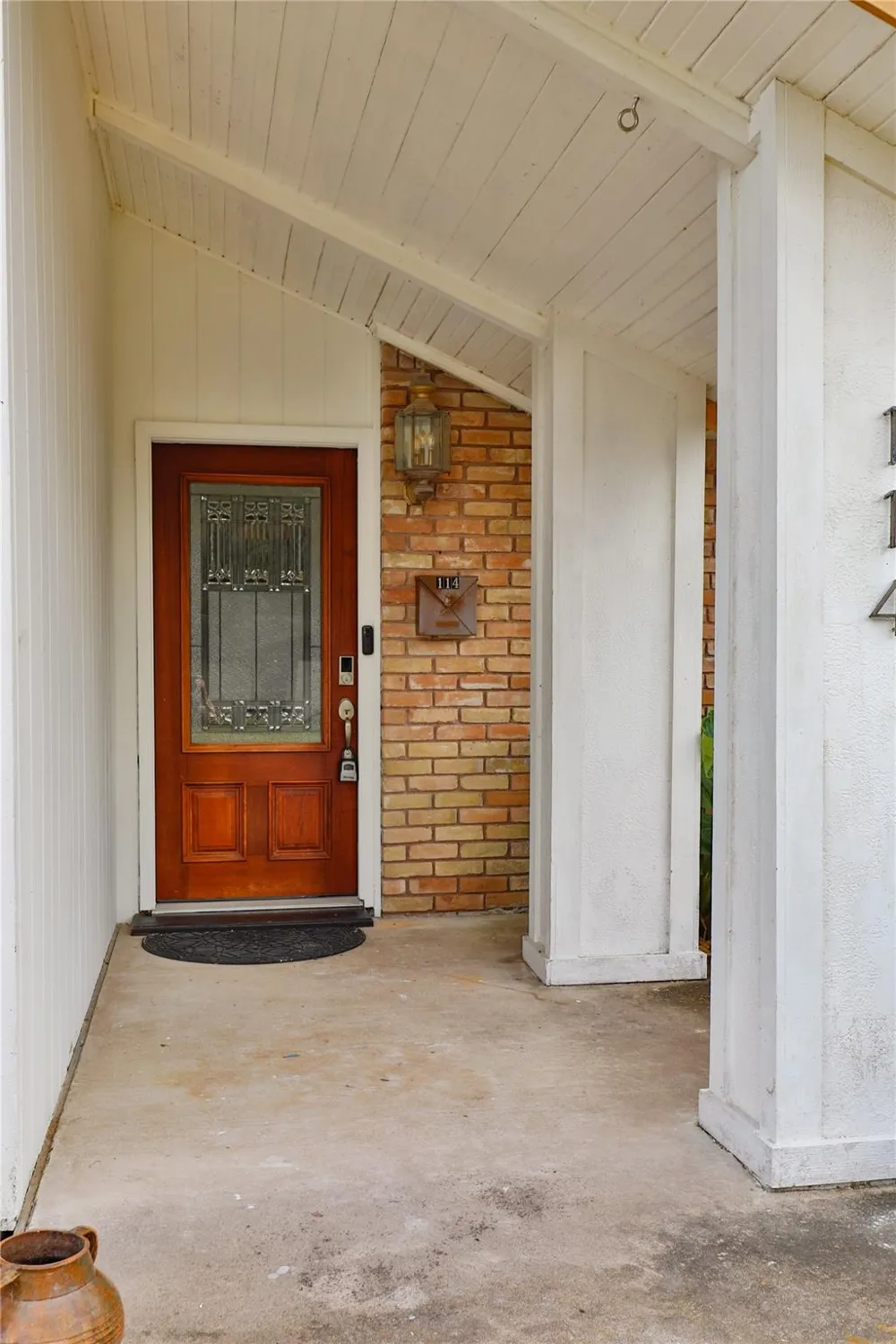 114 Persimmon Lane Lake Jackson, TX 77566