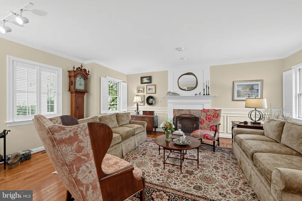 309 SUNDANCE DRIVE Chester Springs, PA 19425