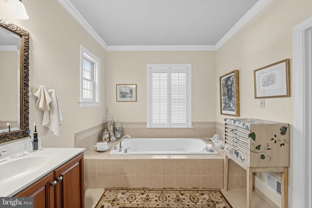 309 SUNDANCE DRIVE Chester Springs, PA 19425