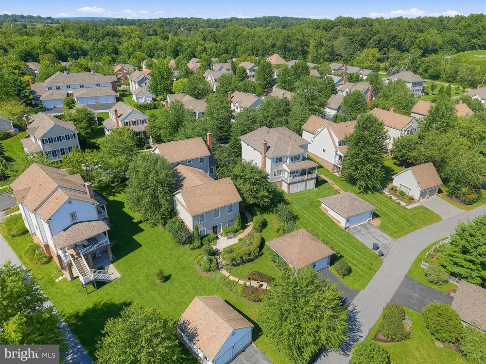 309 SUNDANCE DRIVE Chester Springs, PA 19425
