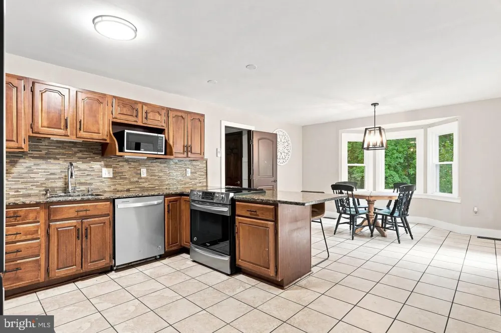 8651 KING GEORGE COURT Pomfret, MD 20675
