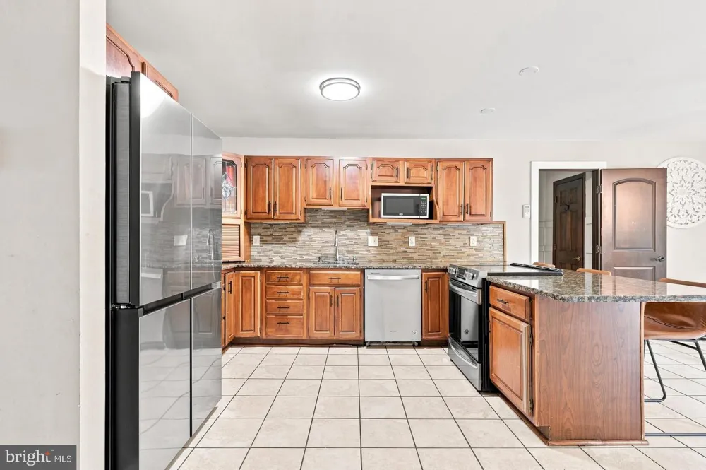 8651 KING GEORGE COURT Pomfret, MD 20675