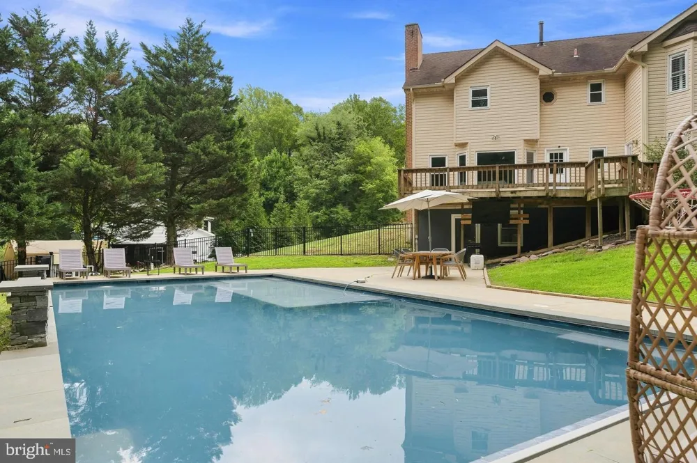 8651 KING GEORGE COURT Pomfret, MD 20675