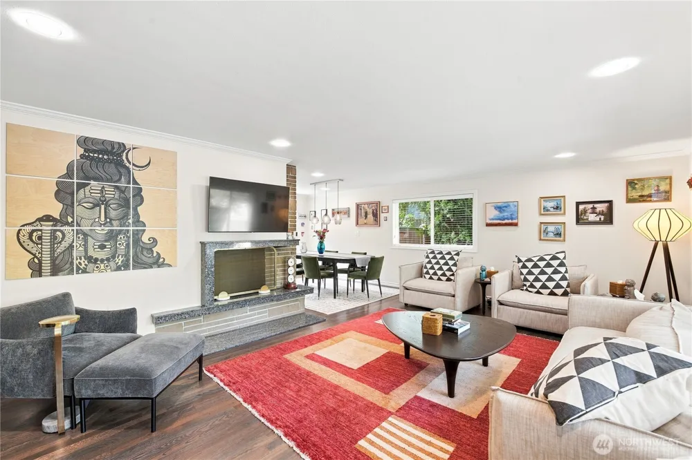 5521 NE 63rd Street Seattle, WA 98115
