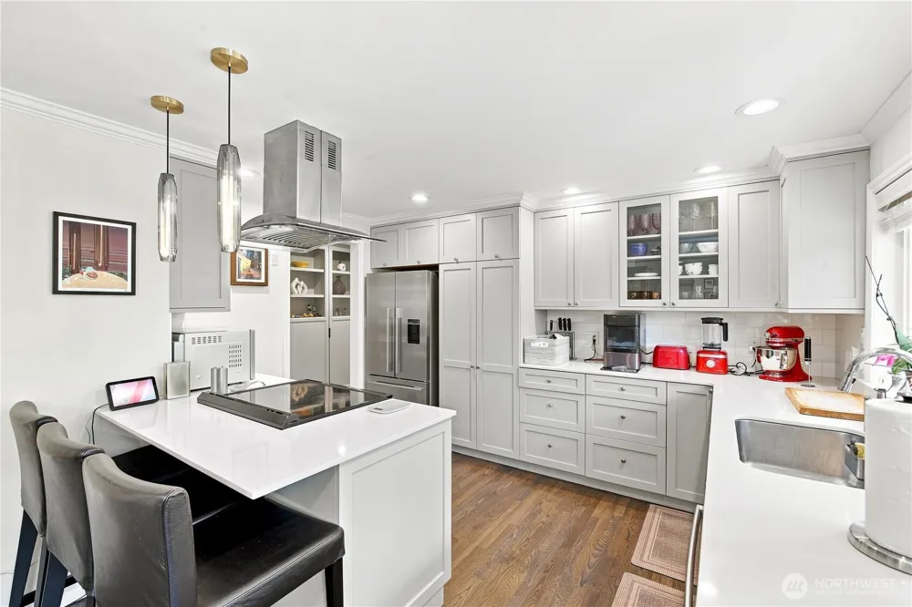 5521 NE 63rd Street Seattle, WA 98115