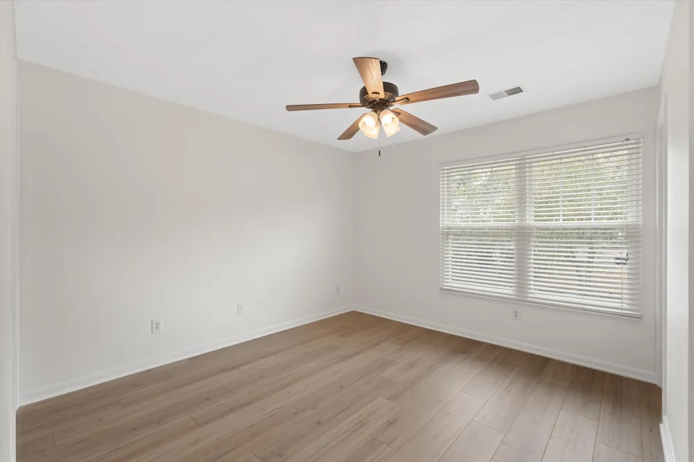 450 Flintlock Ct Nashville, TN 37217