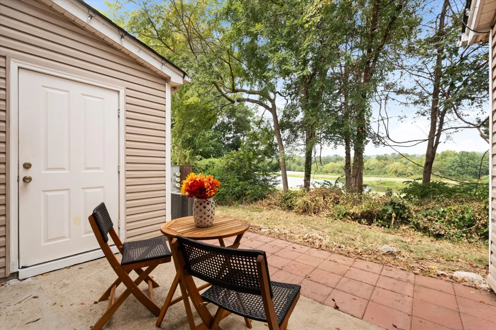 450 Flintlock Ct Nashville, TN 37217