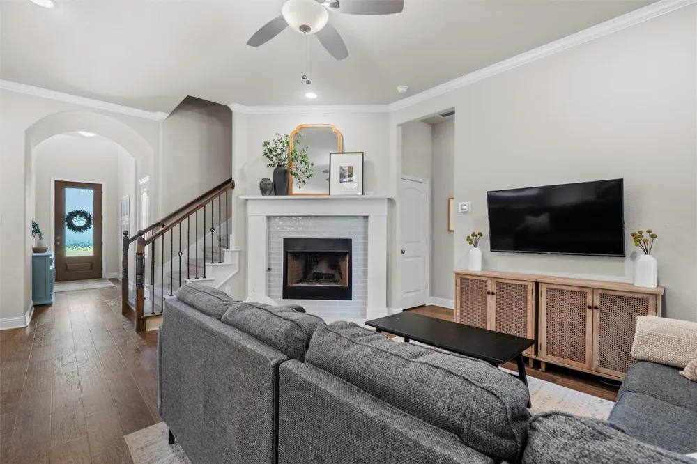 461 Washington Avenue Waxahachie, TX 75165
